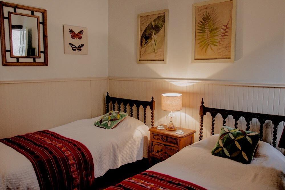 Bed and Breakfast Patio Yungay Сантьяго Экстерьер фото